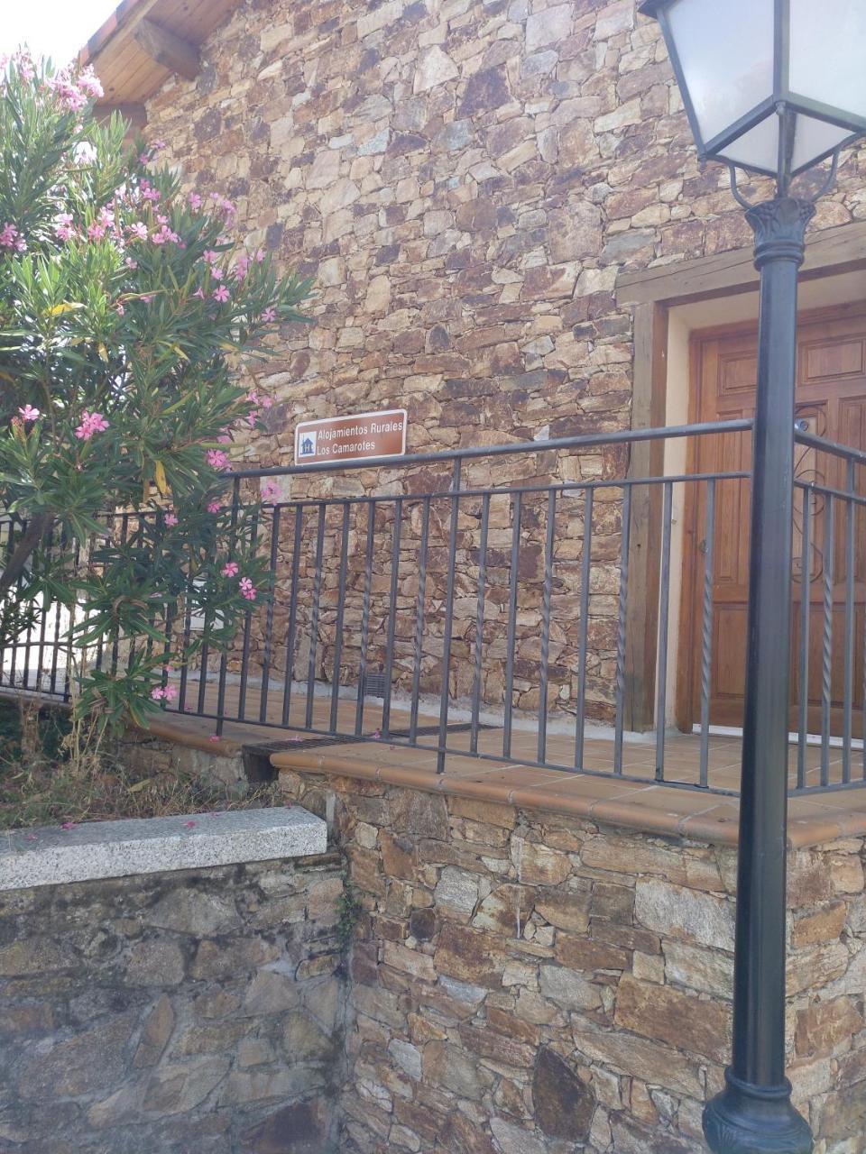 Los Camarotes Cervera de Buitrago Екстериор снимка
